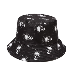 Chapeau bob réversible avec motif de crânes et couronne pour protection solaire urbaine