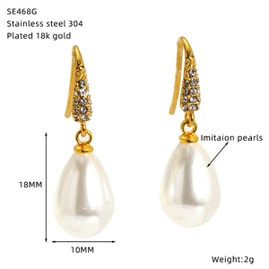 Detailed spec sheet showing 18k gold plated drop earrings with pearls and dimensions
