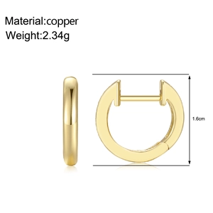 Details zur 18k vergoldeten Creole mit 1,6 cm Durchmesser und 2,34 g Gewicht