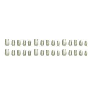 Minimalist chrome silver metallic press-on nails set with 24 pieces in short square shape