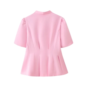 Blazer rosa a maniche corte con fiore fatto a mano e vista posteriore sciancrata donna