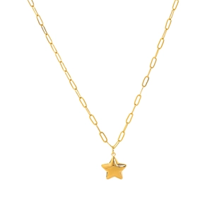 Dettaglio della collana a maglie paperclip placcata oro 18K con ciondolo a stella 3D