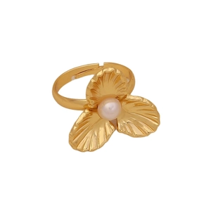 Gold-plated flower pearl ring with adjustable open band and textured floral petals