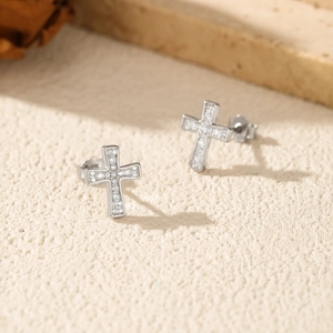 Sparkling S925 sterling silver cross stud earrings with moissanite pavé stones