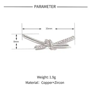 Detailed parameter display showing 35mm length copper and zircon heart pendant