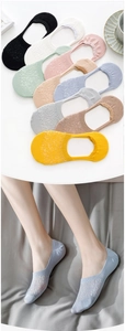 Lace low cut invisible socks in various colors with breathable mesh and non-slip design