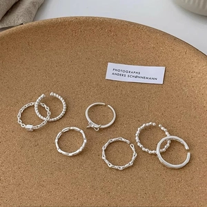 Lot de 6 bagues ouvertes minimalistes argentées avec motifs torsadés et chaînes