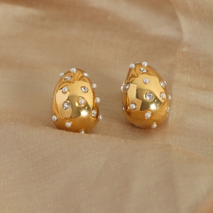 Elegant gold-plated geometric water drop earrings with pearls and crystal rhinestones