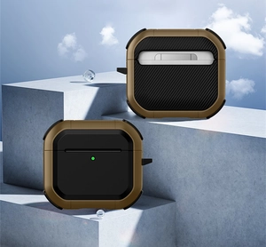 Coque de protection AirPods style mécanique marron et noir sur support géométrique