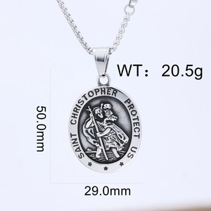 Detailed view of Saint Christopher medal pendant with dimensions 50x29mm and box chain
