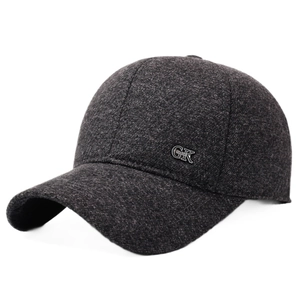 Berretto da baseball in misto lana grigio scuro con paraorecchie e logo GK in metallo