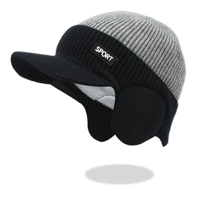 Men's winter knit earflap hat with fleece lining and baseball brim in grey and black