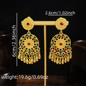 Detailed size view of Bohemian droplet earrings with dimensions 2.6cm by 6.0cm and weight