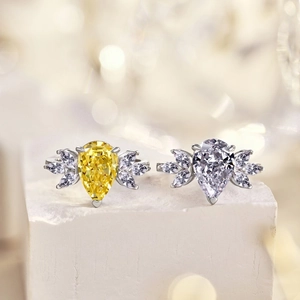 Luxurious S925 sterling silver rings with pear-cut yellow and white zircon stones