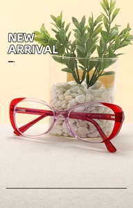 Detailed side view showing red-purple gradient acetate frames with model code 6577