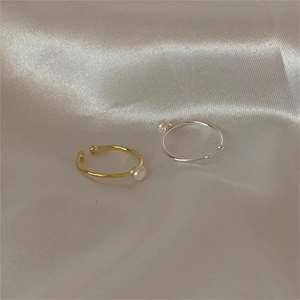 Minimalist S925 sterling silver open rings with white pearls in gold and silver finish