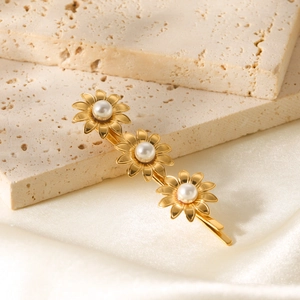 Daisy Flower Hair Clip With 18K Gold Plated Stainless Steel And Faux Artificial Pearl Ins Style Elegant For Women