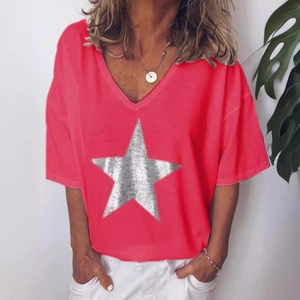 Rood dames T-shirt met korte mouwen, V-hals en een stijlvolle pentagram sterrenprint