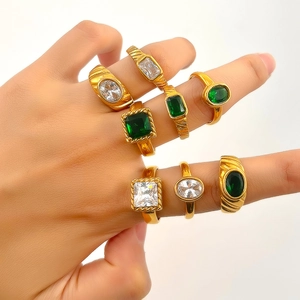 Bague Rétro En Acier Inoxydable Avec Oxyde De Zirconium Géométrique Carré Ovale Vert Émeraude Blanc Ouverte Réglable Femme