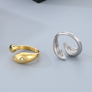 Hip hop style 18k gold and silver stainless steel rings with rhinestone dolphin shape