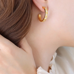 C Shaped Hoop Earrings Titanium Steel 18K Gold Plated Zircon Inlaid Starburst Engraved Retro Geometric Jewelry Women