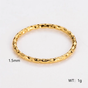Minimalist 1.5mm gold textured ring with sparkling hammered finish for women and men