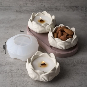 Detail showing lotus silicone mold dimensions 9x4.5cm for DIY candle holders and trays