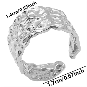 Detailed size specifications of hammer-textured adjustable stainless steel ring