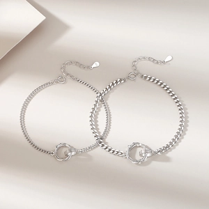 Minimalist S925 sterling silver Mobius interlocking ring bracelets with twin chain styles