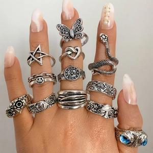 Vintage Punk Alloy Open Rings Adjustable Retro Animal Snake Owl Eye Butterfly Star Smile Face Gothic Jewelry Unisex