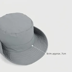 Quick-dry outdoor sun hat with 7cm wide brim in dark grey, ideal for hiking and trekking
