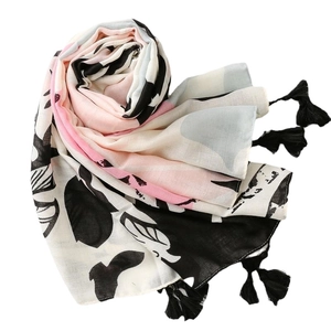 Tropical leaf print cotton-linen scarf with black tassels and tricolor拼接 design