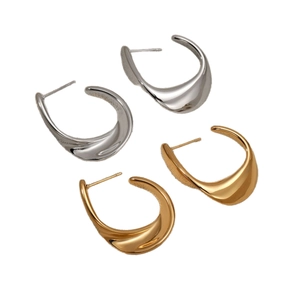 Minimalist irregular polished stainless steel hoop earrings in gold and silver finish