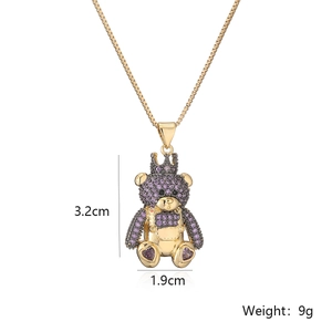 Detailed size view of crown bear pendant necklace with dimensions 3.2cm by 1.9cm and weight 9g