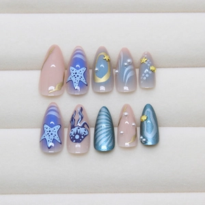 Ocean theme press-on nails with blue gradient, 3D pearls, starfish and shells