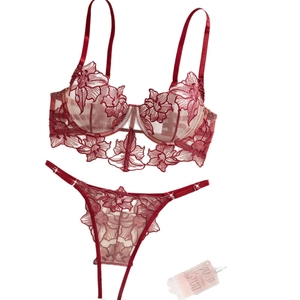 Sexy burgundy floral embroidery lace lingerie set with underwire bra and thong