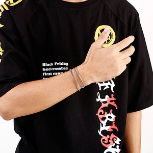 Three-piece silver titanium steel box chain bracelets for men and women on wrist