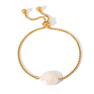 Marine style adjustable gold box chain bracelet with a natural freshwater pearl