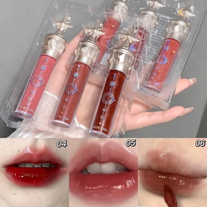 Detailed swatches and packaging of water-light mirror lip glaze set on lips and hand