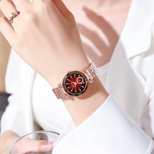 Fashionable rose gold women's watch with gradient burgundy dial and faceted glass crystal