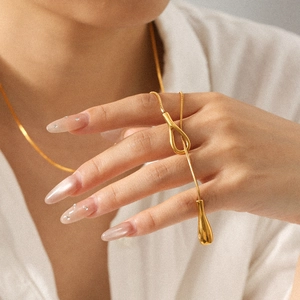 18K Gold Plated Stainless Steel Y-Shaped Necklace With Knot And Teardrop Pendant Snake Chain Elegant Jewelry For Women