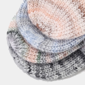 Bonnets en tricot tie-dye vintage avec protège-oreilles en quatre couleurs douces