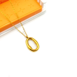 Fashionable oval geometric pendant necklace in 18K gold plated stainless steel