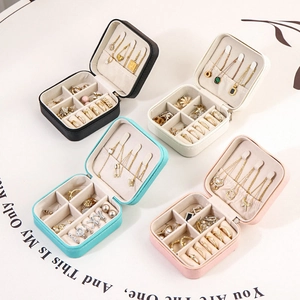 Portable PU leather jewelry organizer case with zippers in black, cream, green and pink