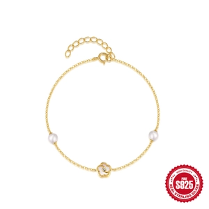 Elegante collana in argento sterling S925 dorato con perla e ciondolo fiore a cinque petali