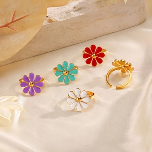 Fashionable floral stainless steel rings in purple blue red and white colors