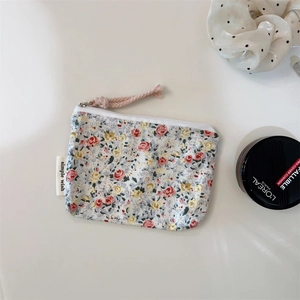 Floral cotton mini pouch with zipper for lipstick and cards close-up detail view