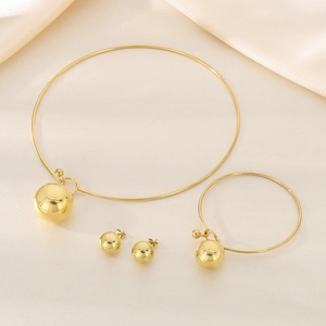 Chic 18K gold plated stainless steel jewelry set with hollow spherical pendants on silk