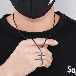 Hip hop minimalist cross pendant necklace with black insert and silver-polished edges