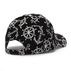 Schwarze Baseballkappe mit Anker- und Steuerrad-Print und verstellbarem Metallschnallenverschluss